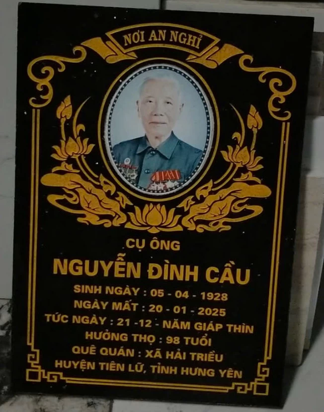 Khắc bia lấy ngay