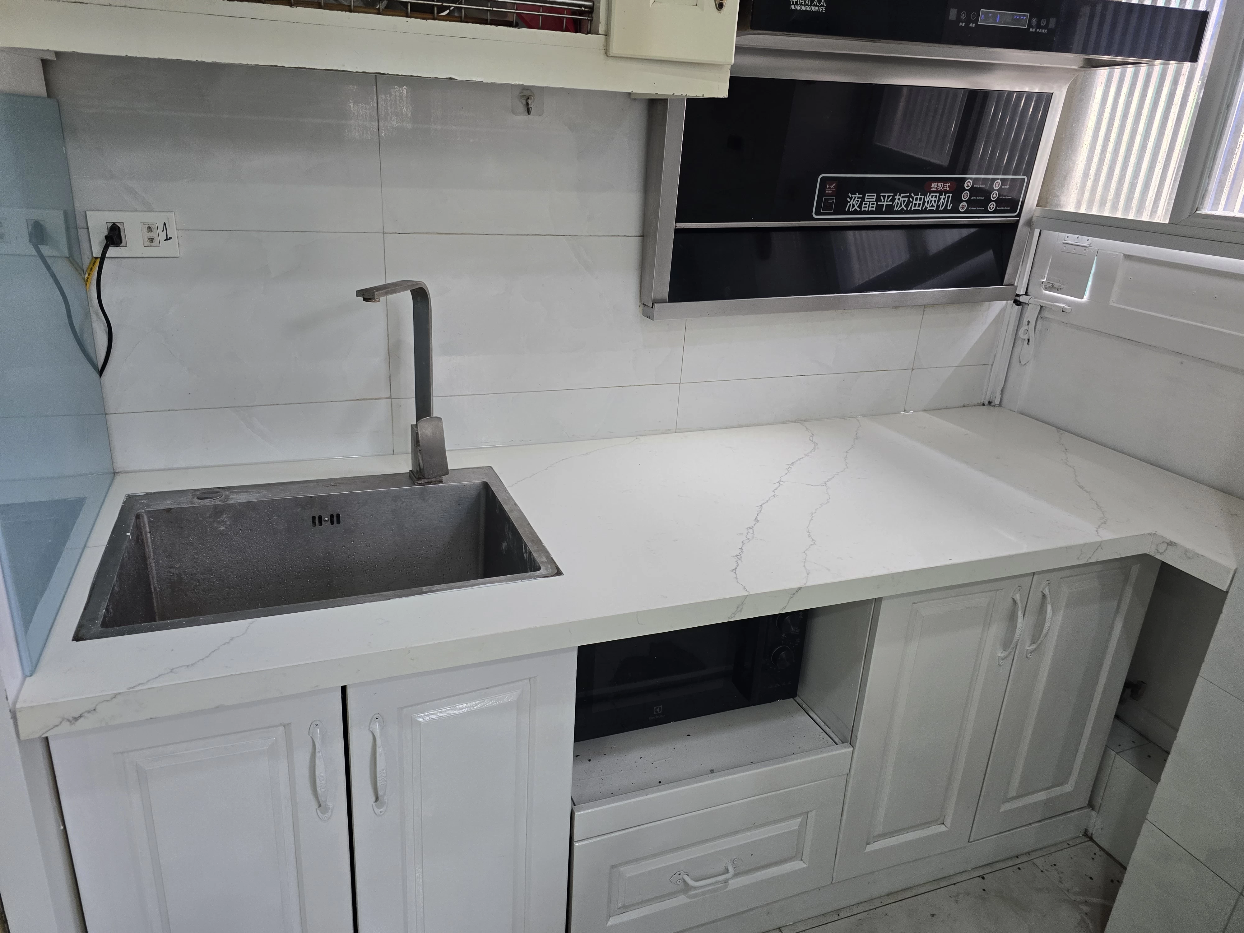 Bàn bếp chị Thanh cầu giấy